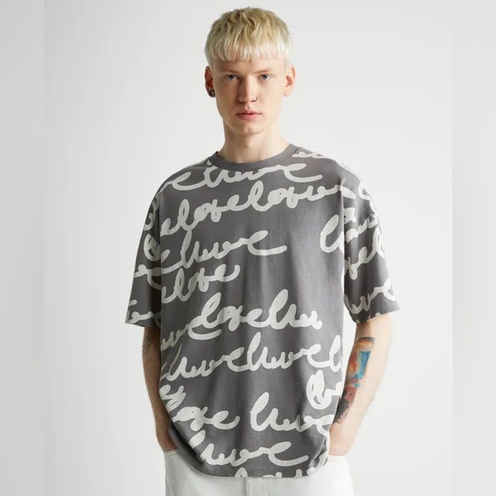 Zara Cursive Love Letter Graphic Streetwear Tee Sz M NWOT